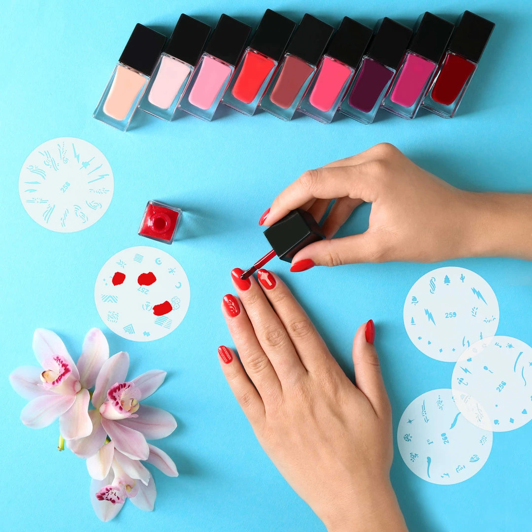 Master Airbrush Airbrush Nail Stencils - Design Series Set # 13 Includes 20 Individual Nail Templates With 17 Designs Each For A Total Of 340 Designs Of Series #13 8 Master Airbrush Airbrush Nail Stencils - Design Series Set # 13 Includes 20 Individual Nail Templates With 17 Designs Each For A Total Of 340 Designs Of Series #13